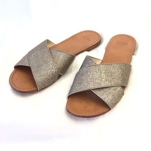 Stuart Weitzman Slides